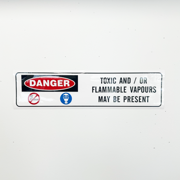 Sticker - Toxic and Flammable Vapours